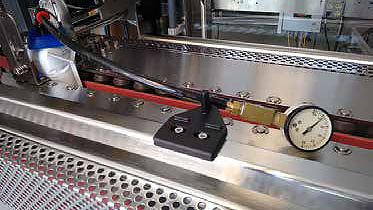  Customer-supplied product being inspected in PRO Series Pouch Inspector.